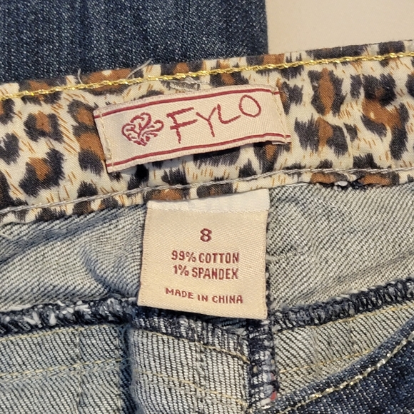 FYLO Vintage Boot Cut Jeans with Red Accent Trim Size 8 - Picture 7 of 8